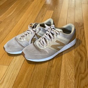 New Balance / Men / sneakers / L